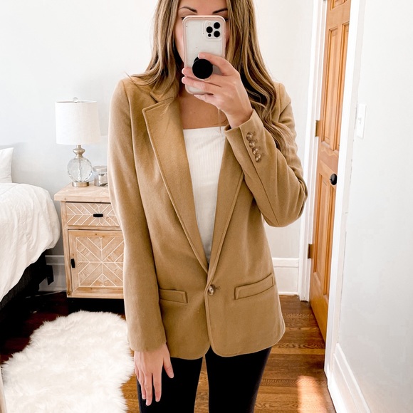 Michael Kors Jackets & Blazers - Michael Kors Wool Blazer Camel Tan Size 6